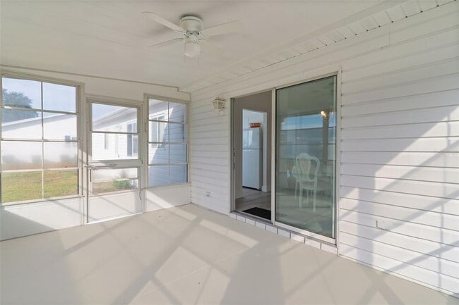 Building Photo - 9389 SE 174th Loop