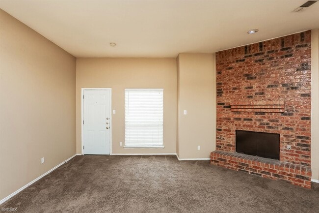 Building Photo - 3 br, 2 bath House - 2608 Wood Creek