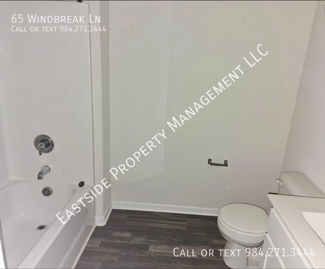 Building Photo - 65 Windbreak Ln