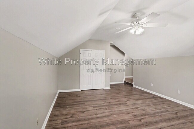 Building Photo - 5000 Joyful Noise Ln