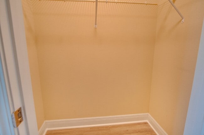 Building Photo - Modern 4BR/3BA Home Near NAS Pensacola – $500 Off Deposit for Qualified Active Duty Military – Pr...