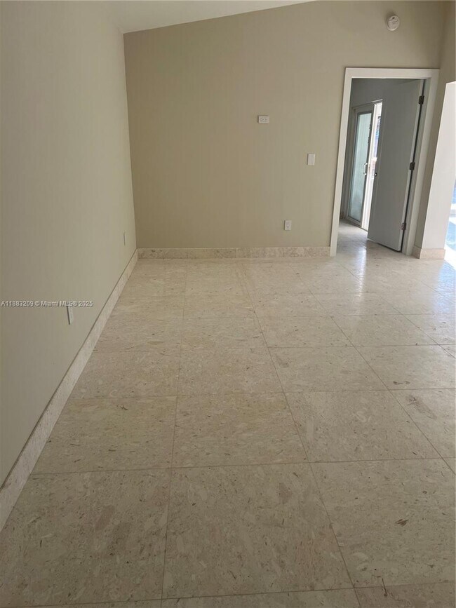 Building Photo - 20848 SW 118th Ave
