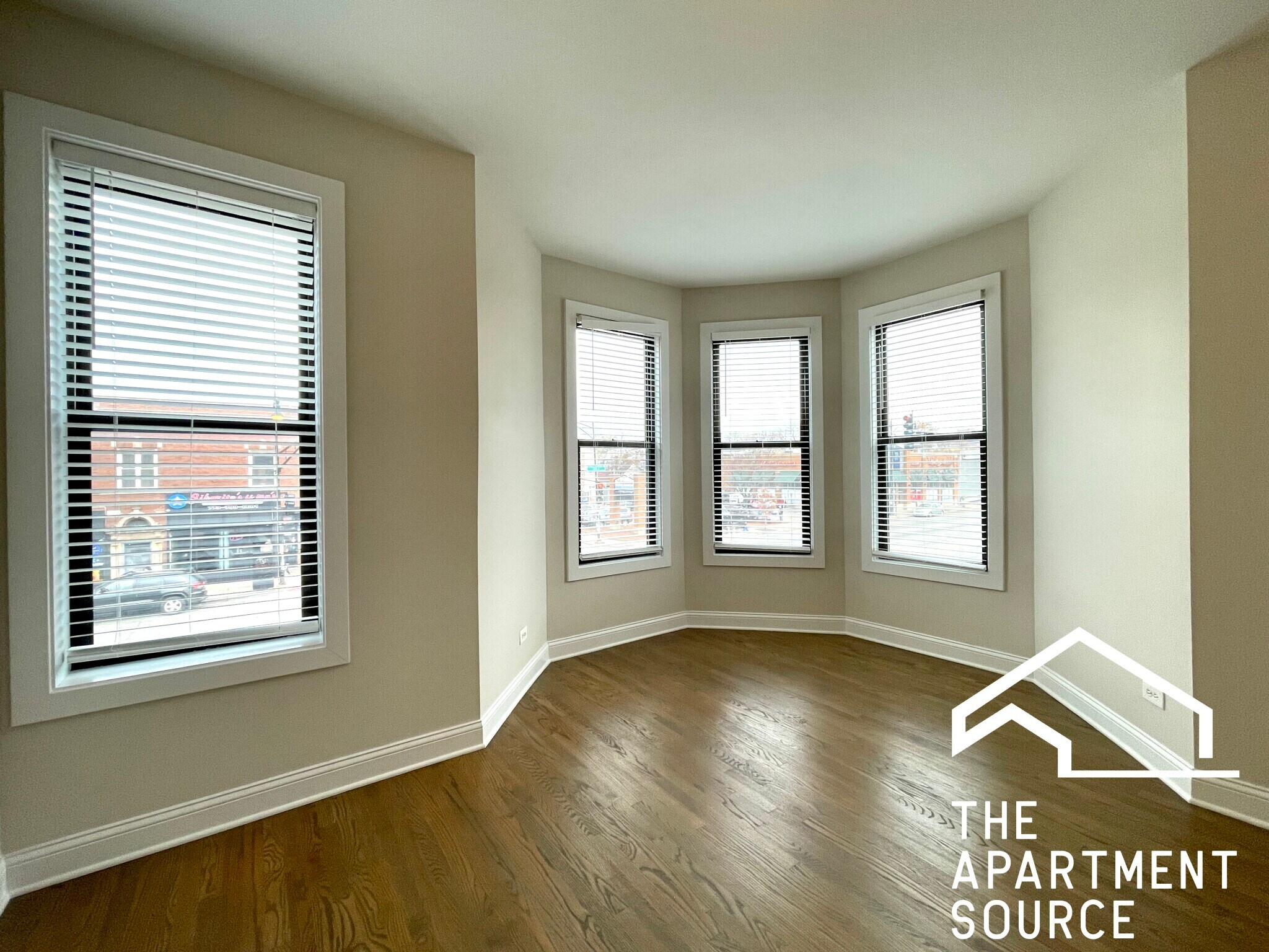 Building Photo - 3405 W Fullerton Ave