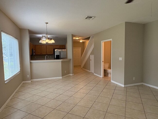 Building Photo - 2/2.5 Townhome in Fort Myers for Rent