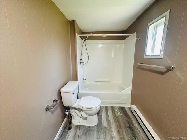 Building Photo - 3 Ford Ln