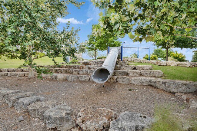 Building Photo - 265 Moonlit Stream Pass