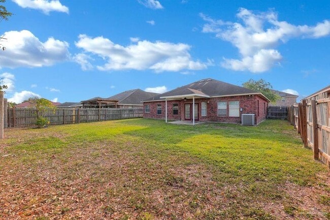 Building Photo - 21 N 21st St