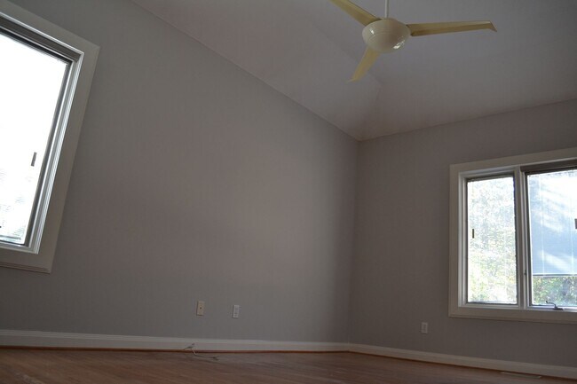 Building Photo - 39128 Glenlivet Ct