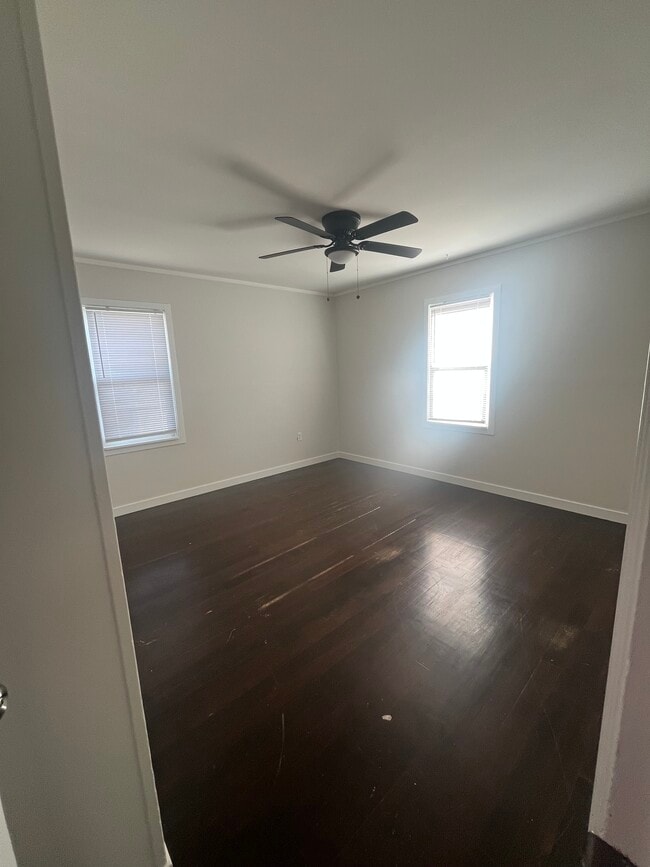 Building Photo - 1408 Black Ct