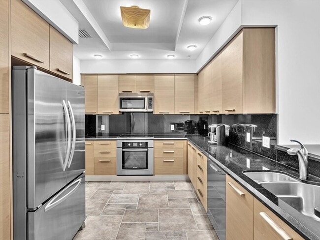 Building Photo - 4444 El Mar Dr