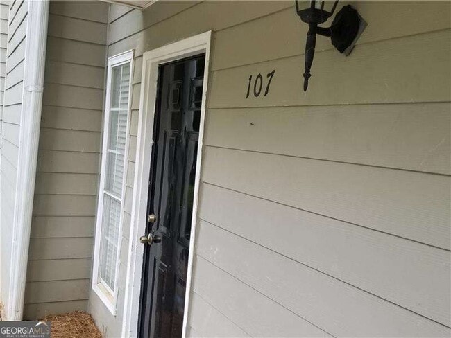 Building Photo - 107 Sterling Ct