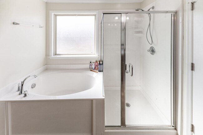 Building Photo - Rent to Own