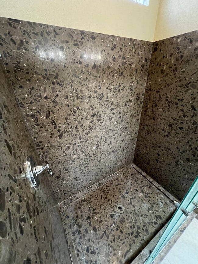 Building Photo - A Fantastic 4 Bedroom Home with the primary Downstairs, in Silverado Ranch