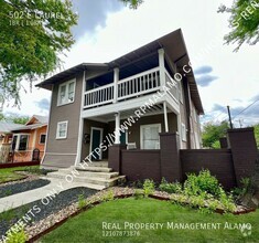 Building Photo - **MOVE IN SPECIAL** BEAUTIFUL Downstairs S...