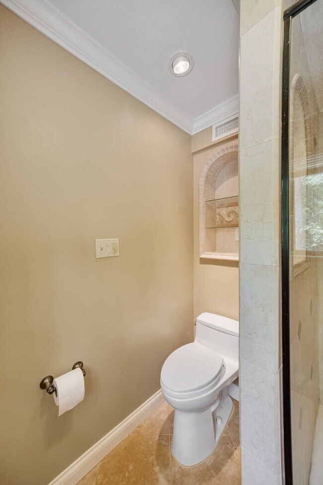 Building Photo - 12819 Huntercreek Rd