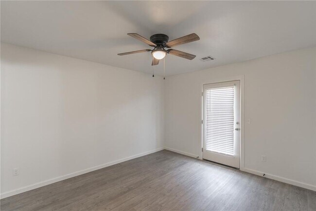 Building Photo - Brand New Duplex in Newcastle-Close to Casino