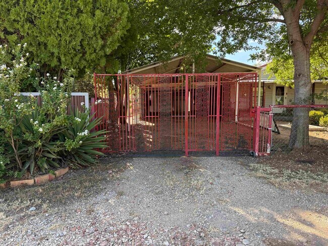 Building Photo - 5768 FM 1206