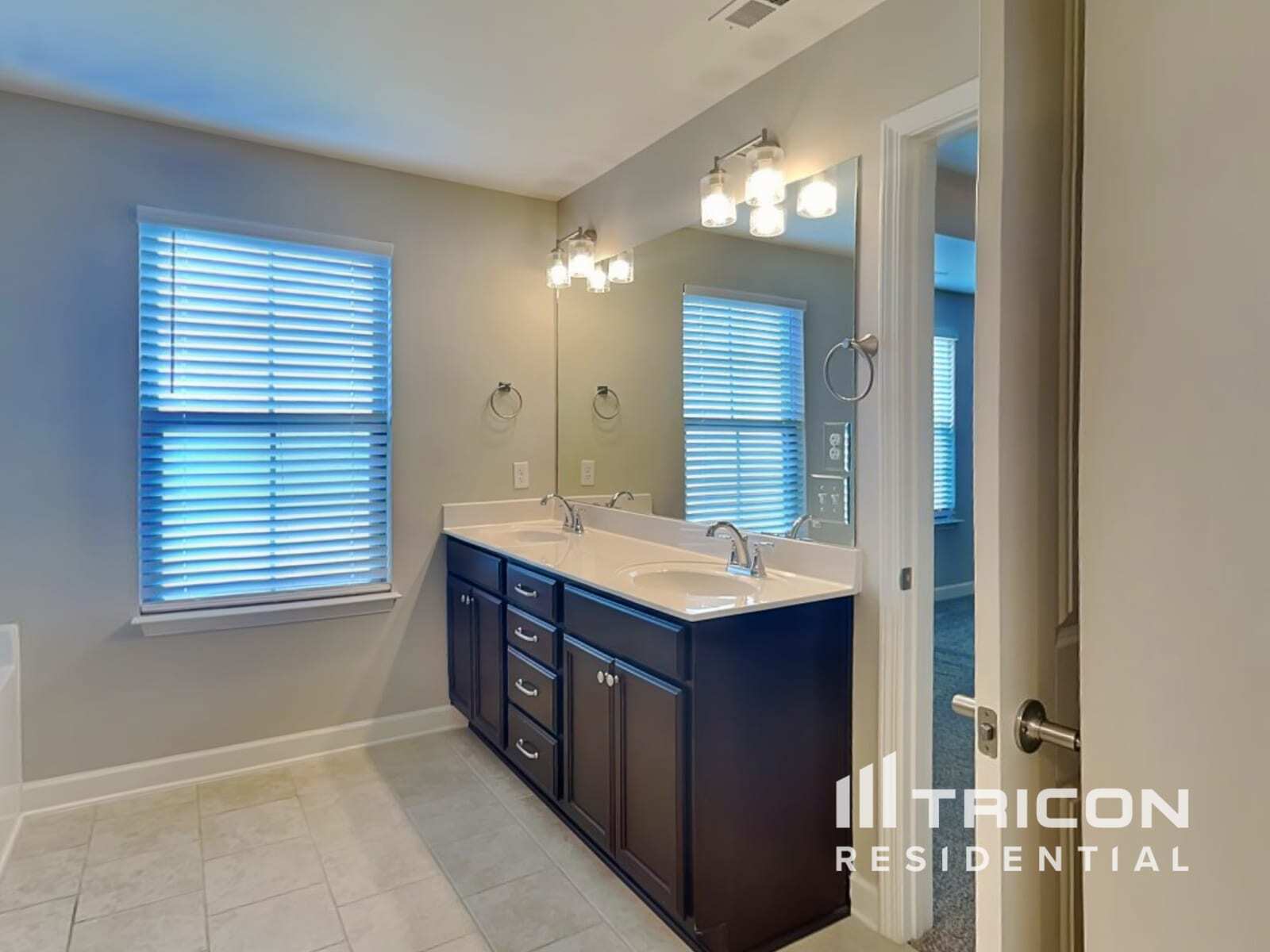 Building Photo - 602 Stevens Ct