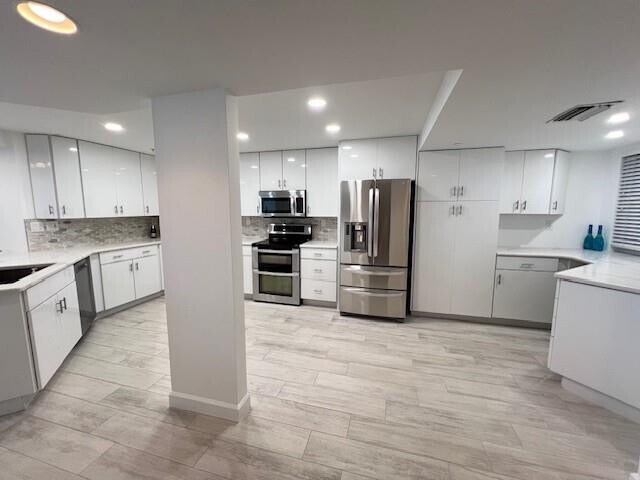 Building Photo - 3880 N Hwy A1A