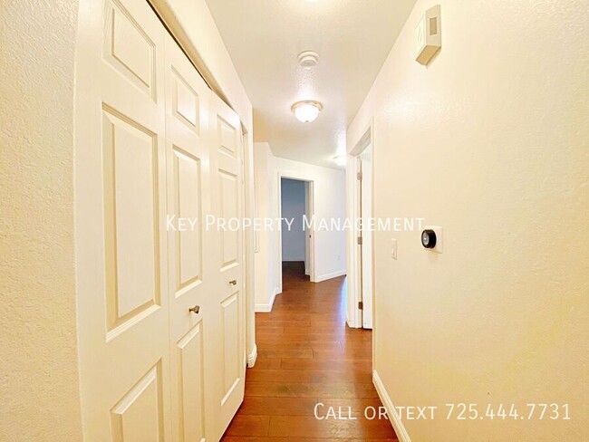 Building Photo - 3825 Juno Beach St