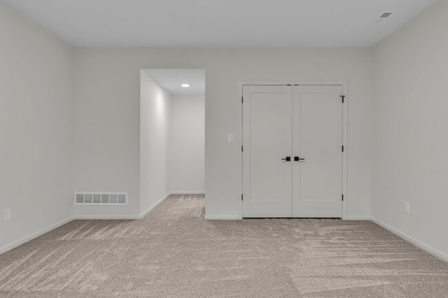 Building Photo - 4849 NW Astor Park Dr