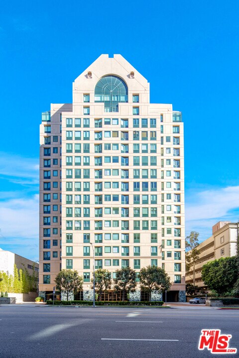 Building Photo - 10520 Wilshire Blvd