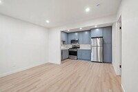 Building Photo - AVAILABLE NOW - 1 Bedroom, 1 Bath Coastal Apartment