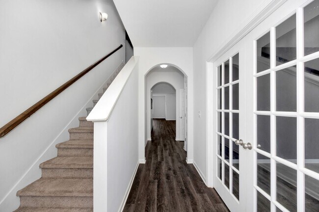 Building Photo - Beautiful 4-Bedroom Home with Office, Bonus Room, and Large Backyard