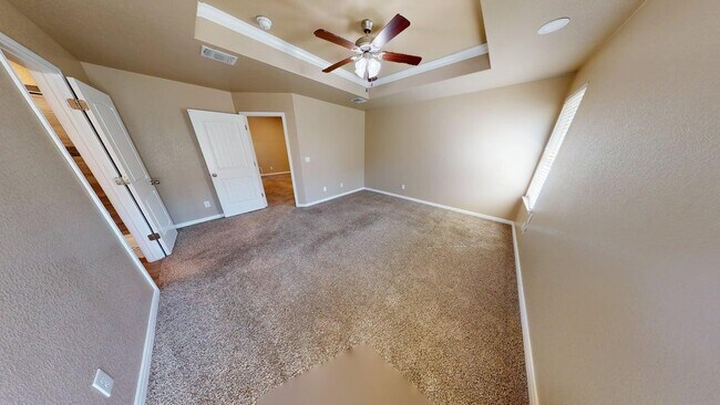 Building Photo - 307 Dober St