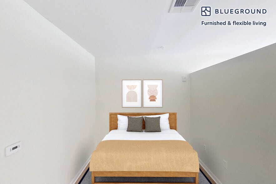 Building Photo - 229 Quarry St