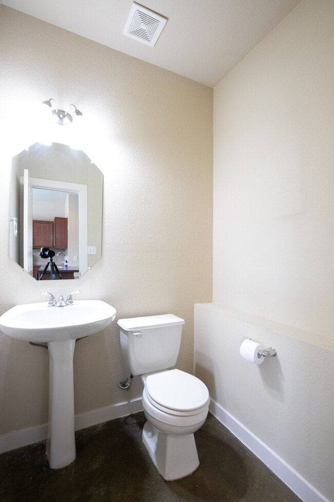 Building Photo - 4528 Credo Lane