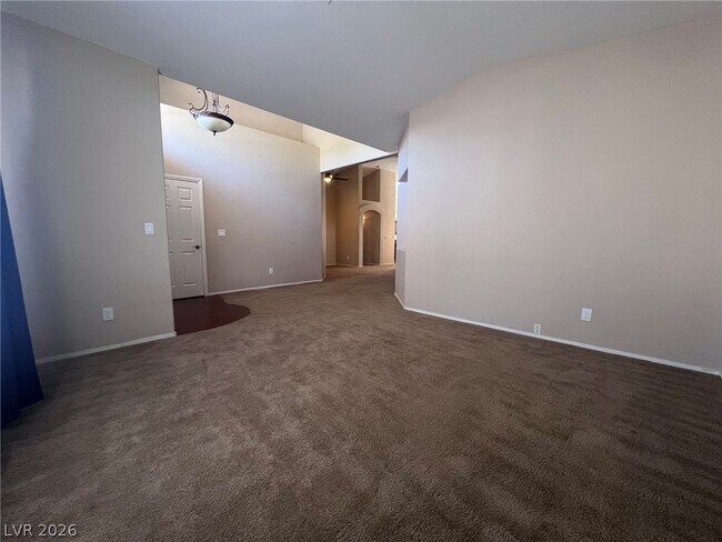 Building Photo - 2489 Sedona Cedar Ave
