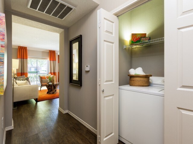 Building Photo - One Month Free Rent – Lease Today & Save!