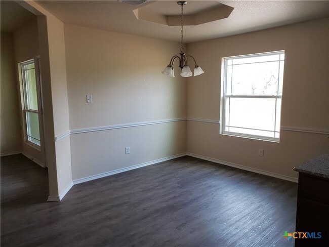 Building Photo - 704 Liberty Valley Dr