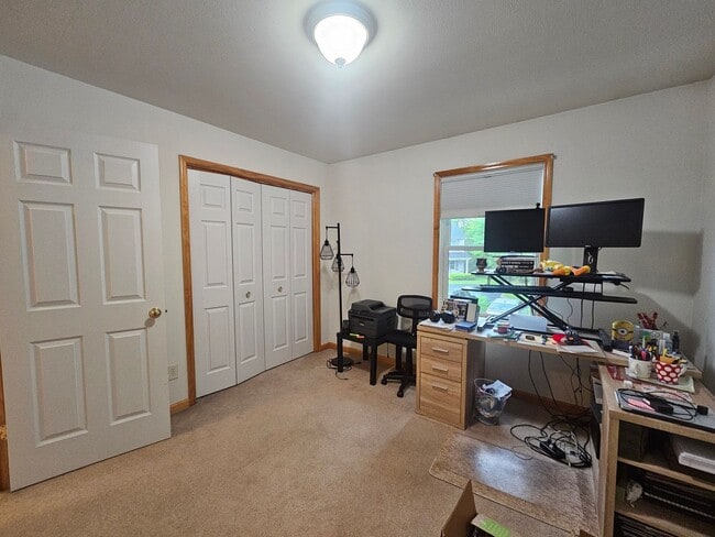 Building Photo - 751 Galen Dr