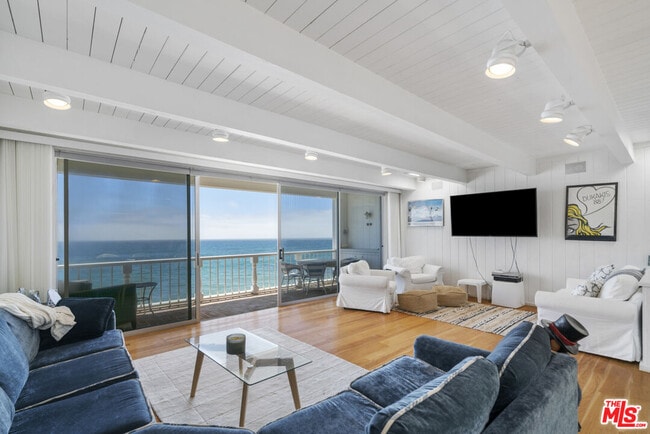 Building Photo - 11928 S Beach Club Way