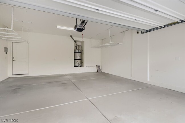 Building Photo - 10790 Wild Parsley Ave