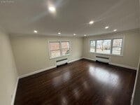 Building Photo - 32 Dunwoodie St