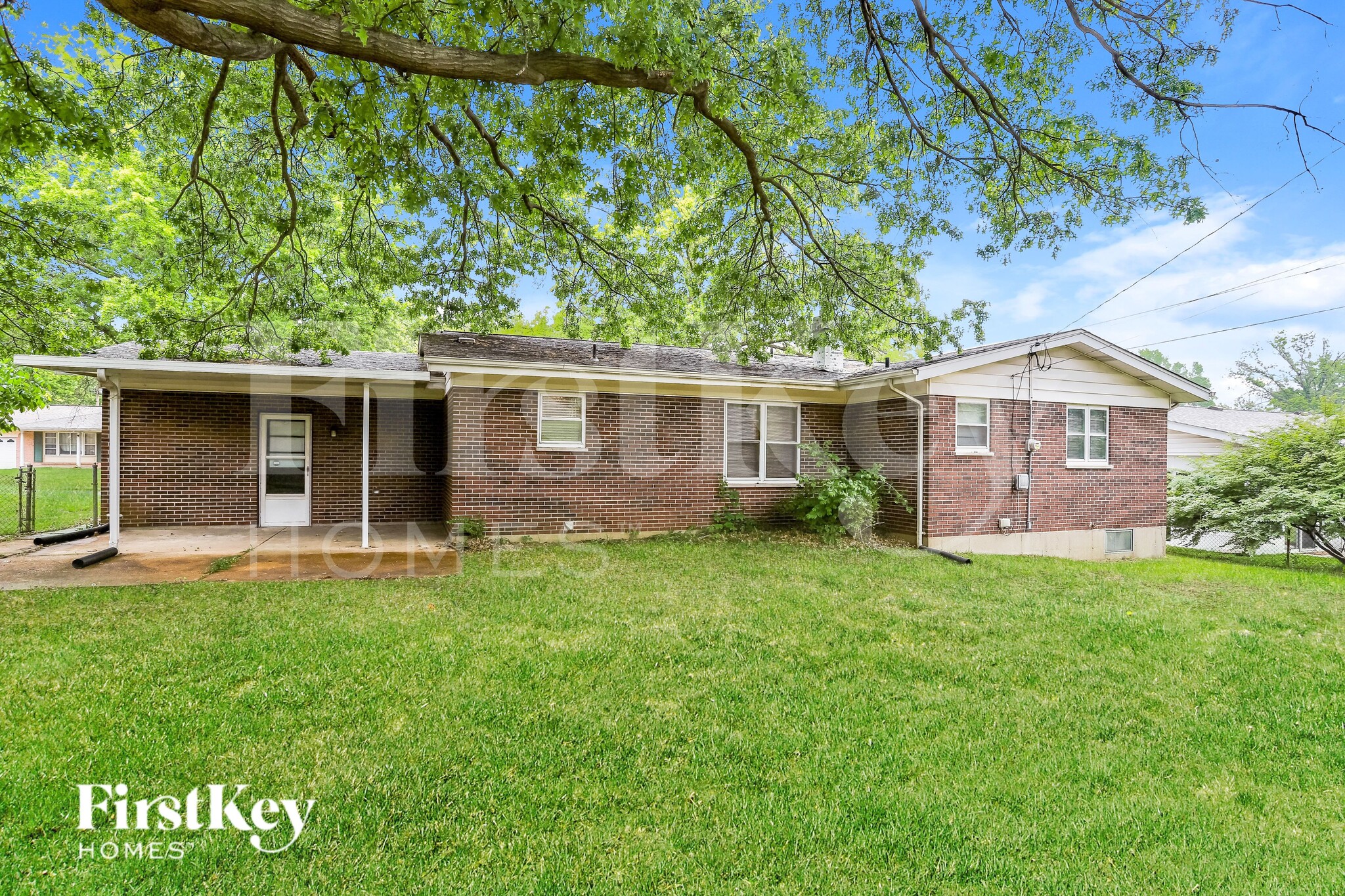 Building Photo - 14035 Invicta Dr