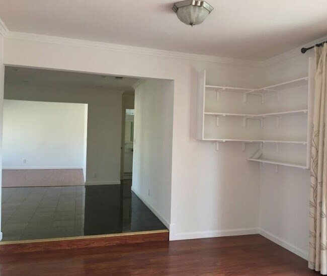 Building Photo - 6728 Melody Ct
