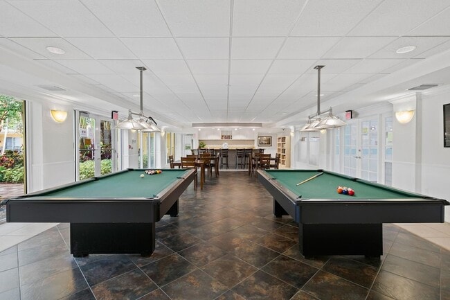 Building Photo - 1515 E Broward Blvd