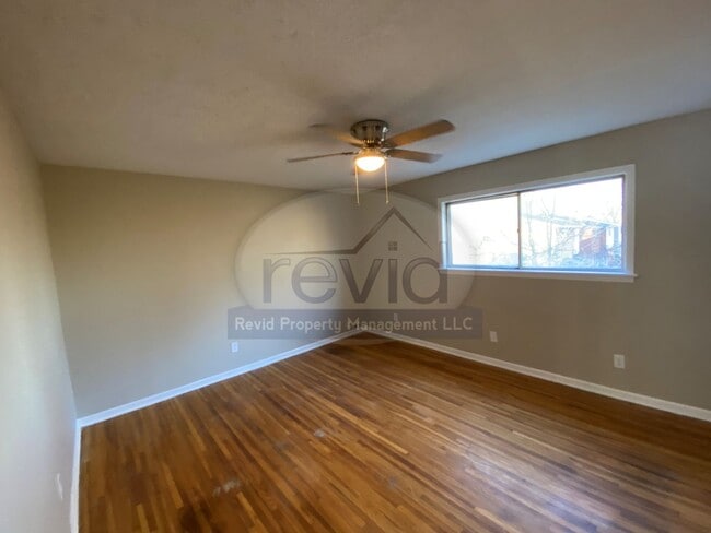 Building Photo - 3414 Carnes Ave
