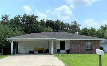 Building Photo - 1518 Cherry St