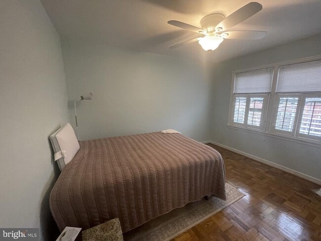 Building Photo - 6610 Potomac Ave