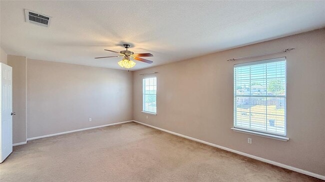 Building Photo - 511 Taurus Dr