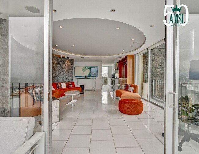 Building Photo - Designer Luxury. Iconic Views. Extraordinary Living.