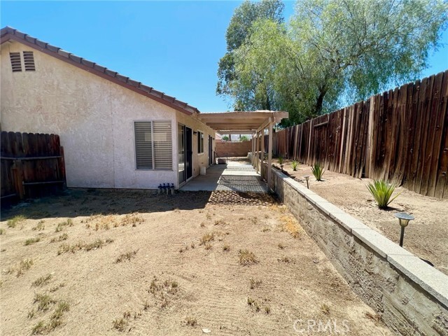 Building Photo - 110 Peppertree Dr