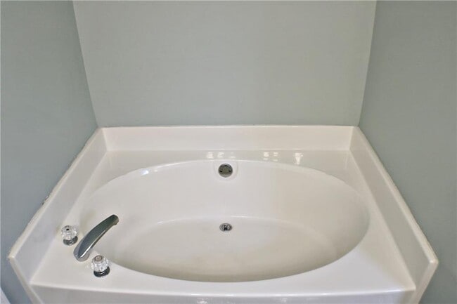 Building Photo - 383 Windcroft Cir NW