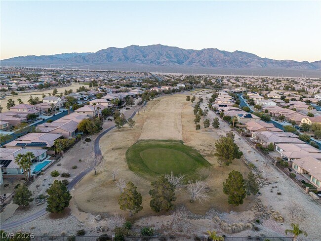 Building Photo - 3418 Singer Ln