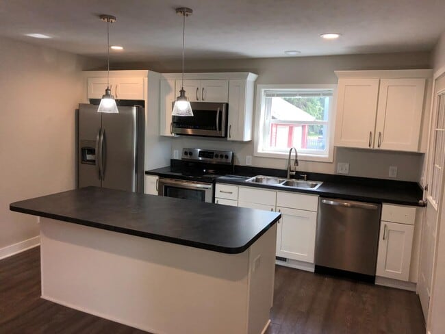 Building Photo - 1012 Jackson St NW